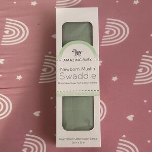Amazing Baby Green Muslin Swaddle Blanket
